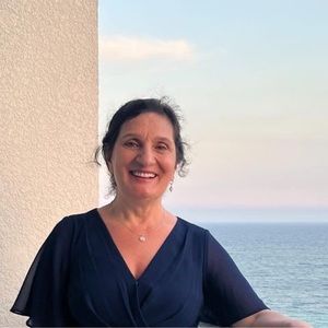 Meet your Posher, Rita